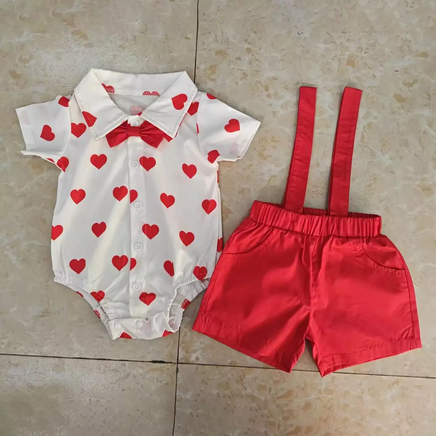 2 Pieces Set Baby Boys Love heart Rompers And Solid Color Shorts Wholesale 24030178