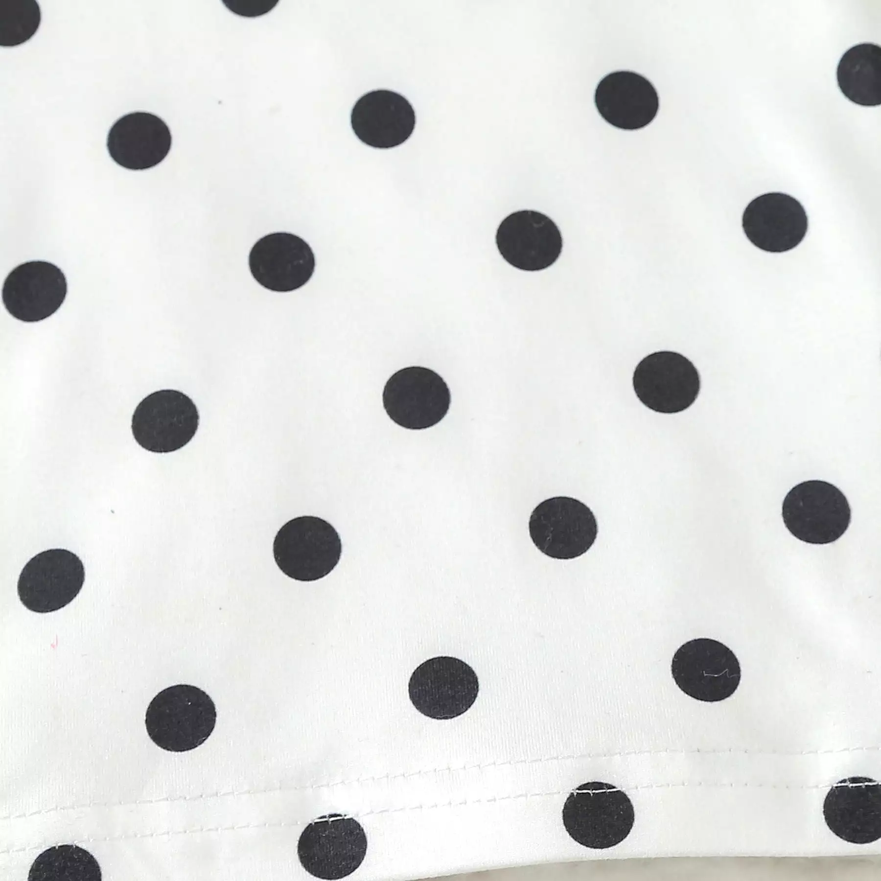 2 Pieces Set Baby Kid Girls Polka dots Tops And Solid Color Shorts Wholesale 24030187