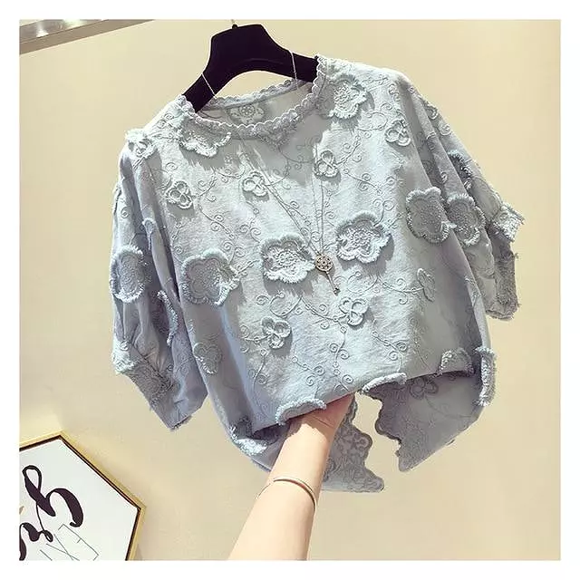 Odeya O-Neck Floral Blouse