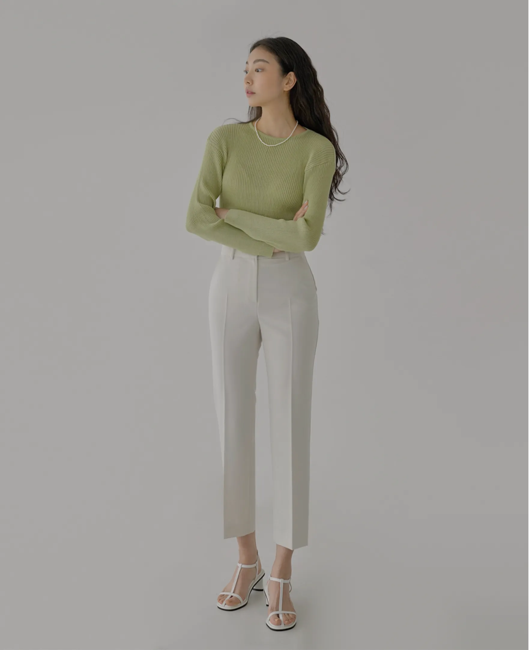 Pale Ankle Slack Pants