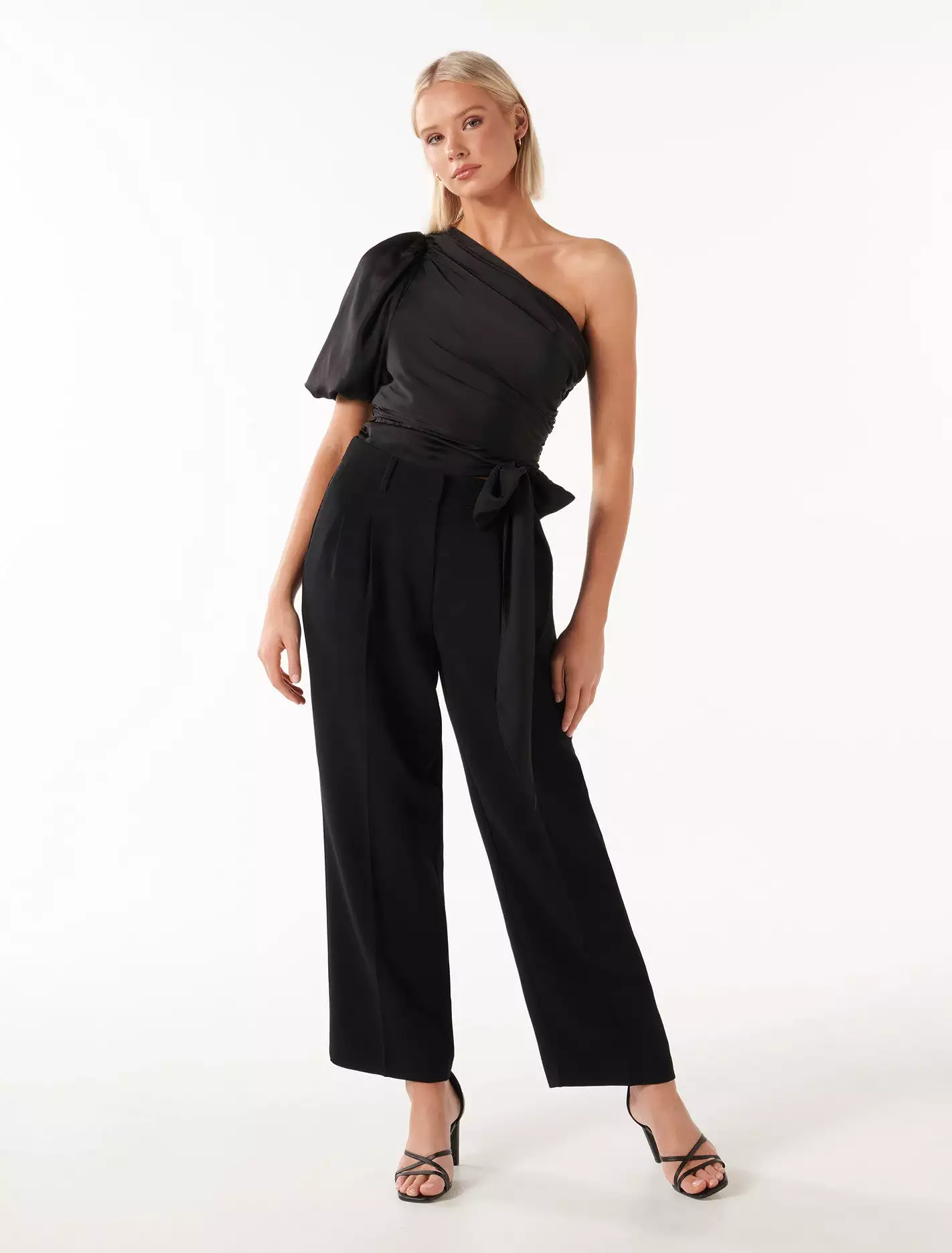 Stassi One-Shoulder Top