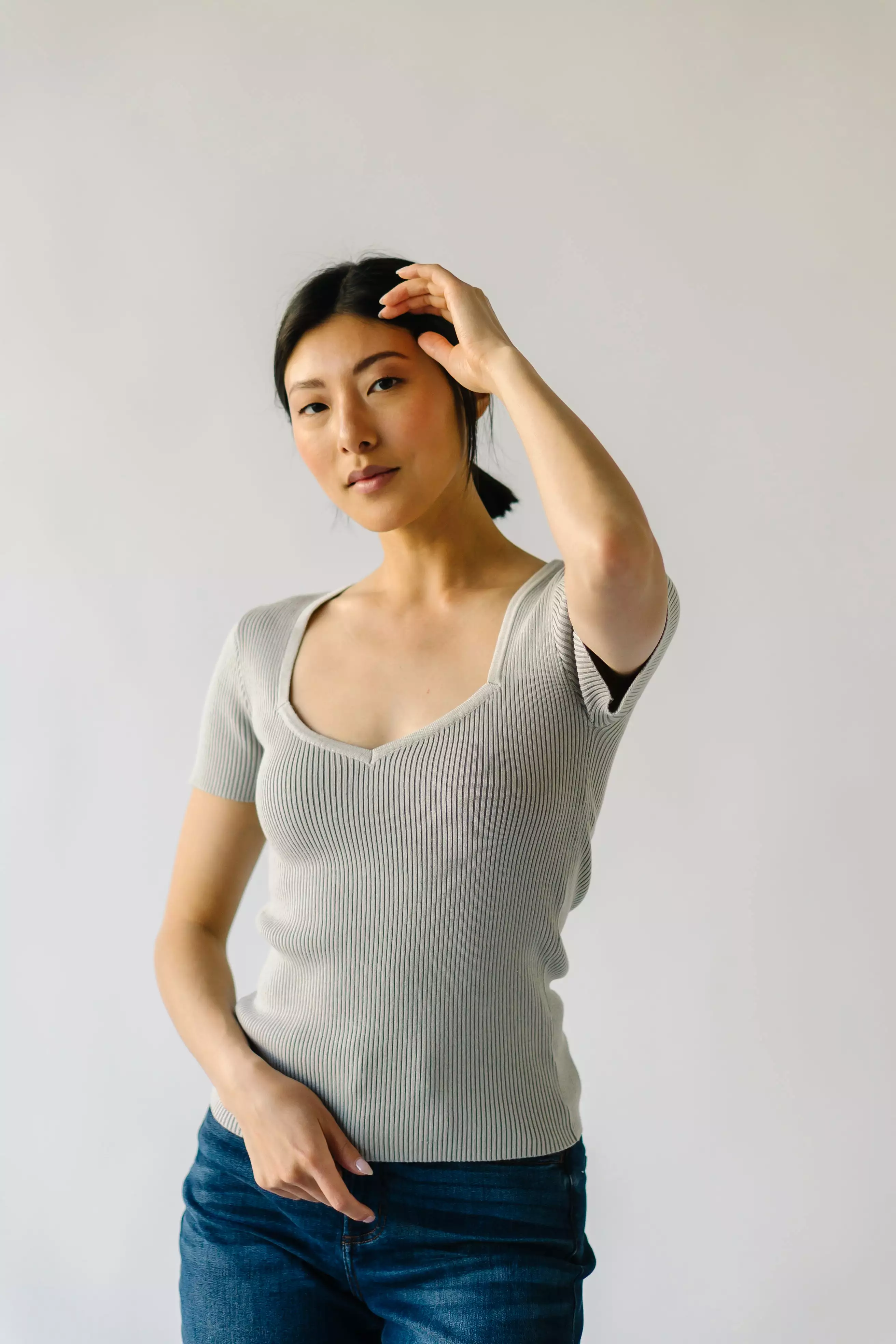 The Gillman Sweetheart Short-Sleeved Sweater in Grey